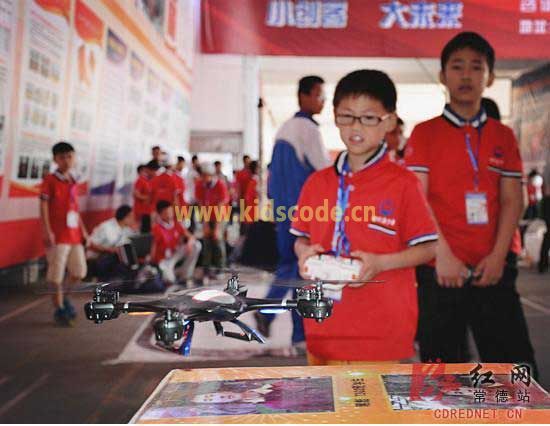 全国青少年机器人奥赛打响18省市选手常德竞技