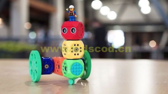 Robo Wunderkind：5岁小孩也能编程的模块化机器人